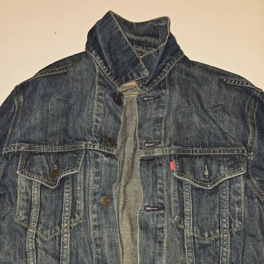 Levis Denim Trucker Jacket, Size L, Standard Fit